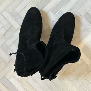 Stuart Weitzman Booties